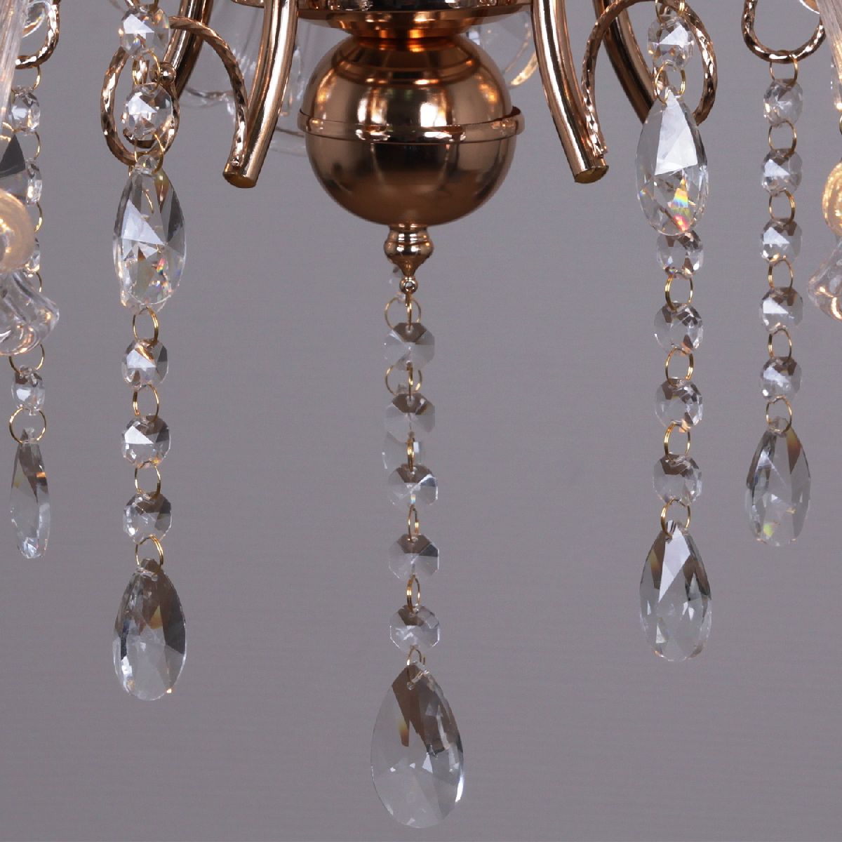 Подвесная люстра Reluce 02348-0.4-05 FGD+CL