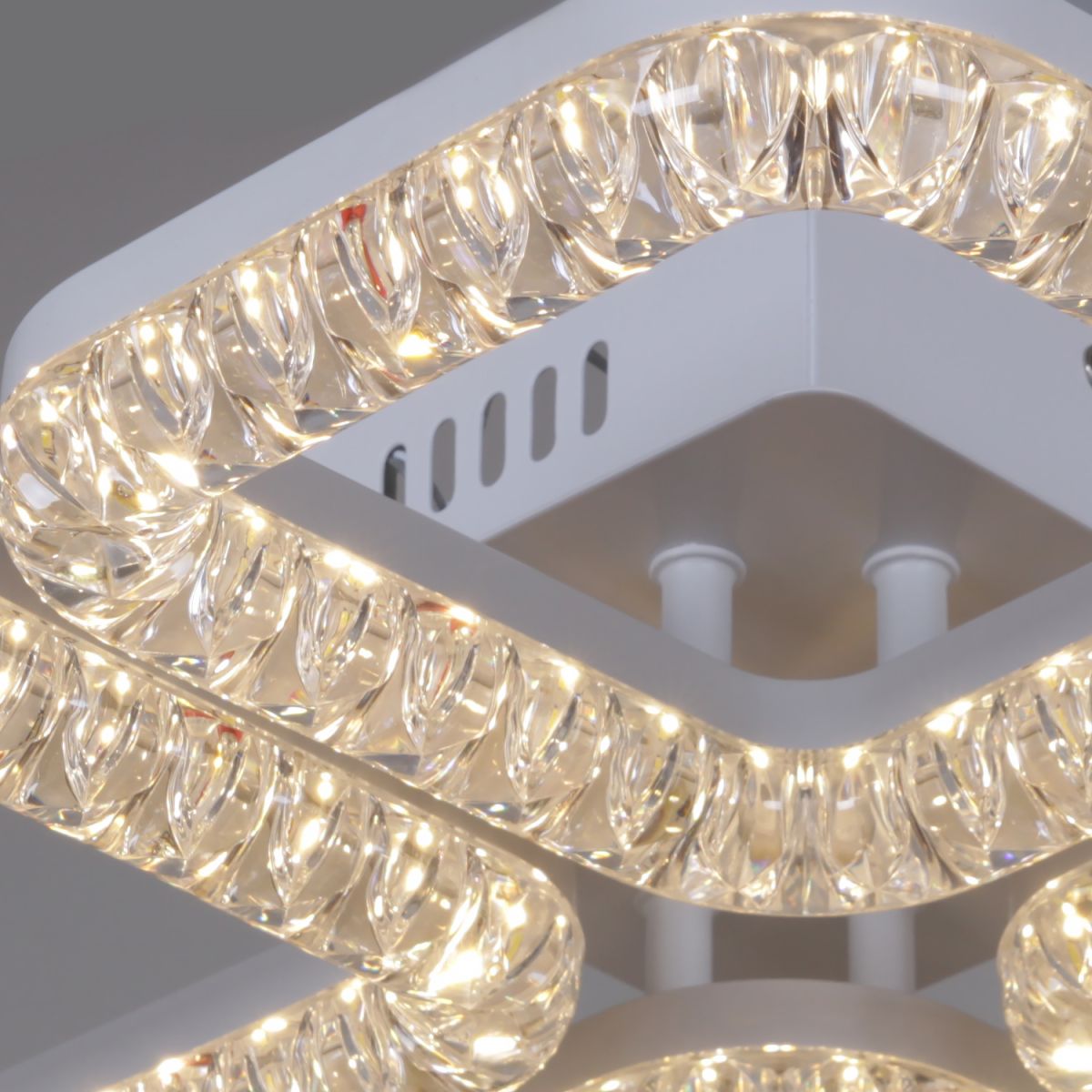 Потолочная люстра Reluce 09848-0.3-04A WH