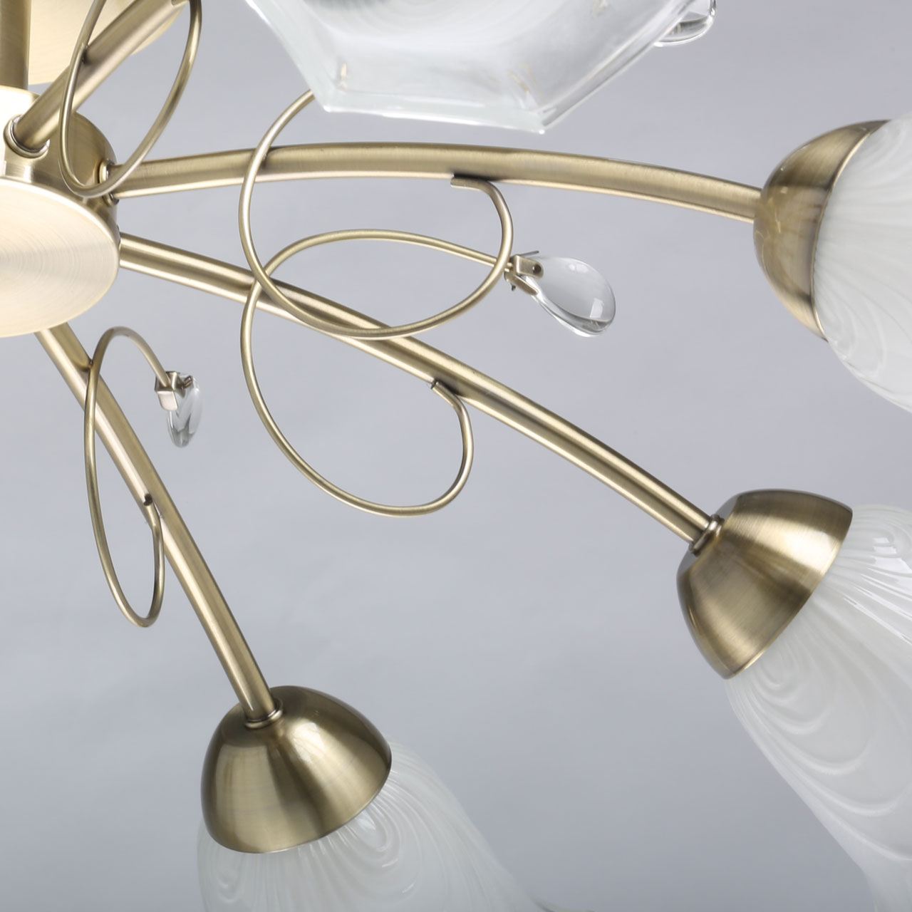 Потолочная люстра De Markt Флора 670011108 в Москве