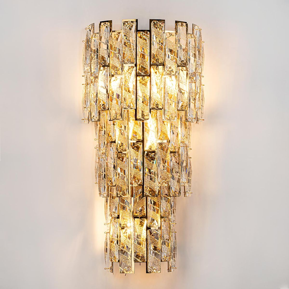 Настенный светильник Modelux ML.570.04 GD