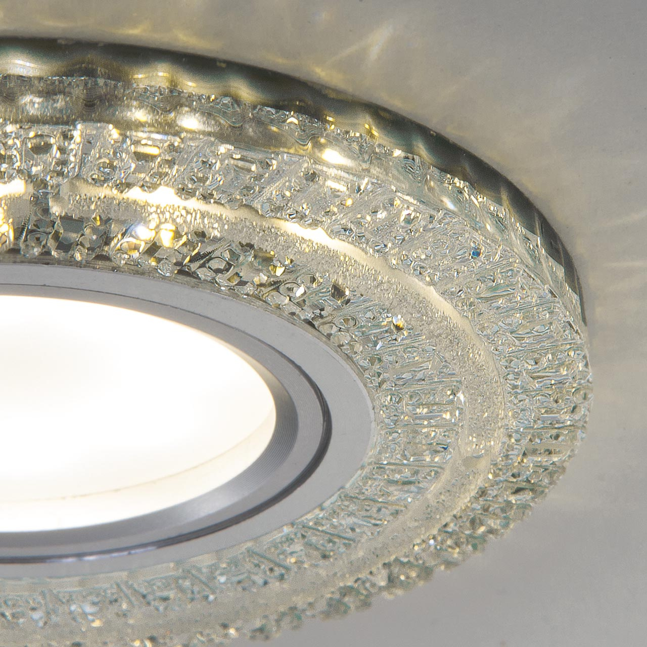 Встраиваемый светильник Elektrostandard 2225 MR16 CL прозрачный 4690389133992