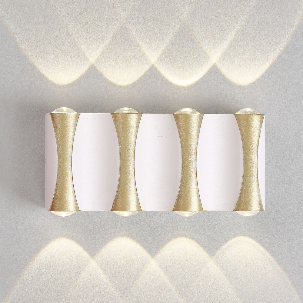 Уличный настенный светильник Crystal Lux CLT 022W4 WH-GO 4000K