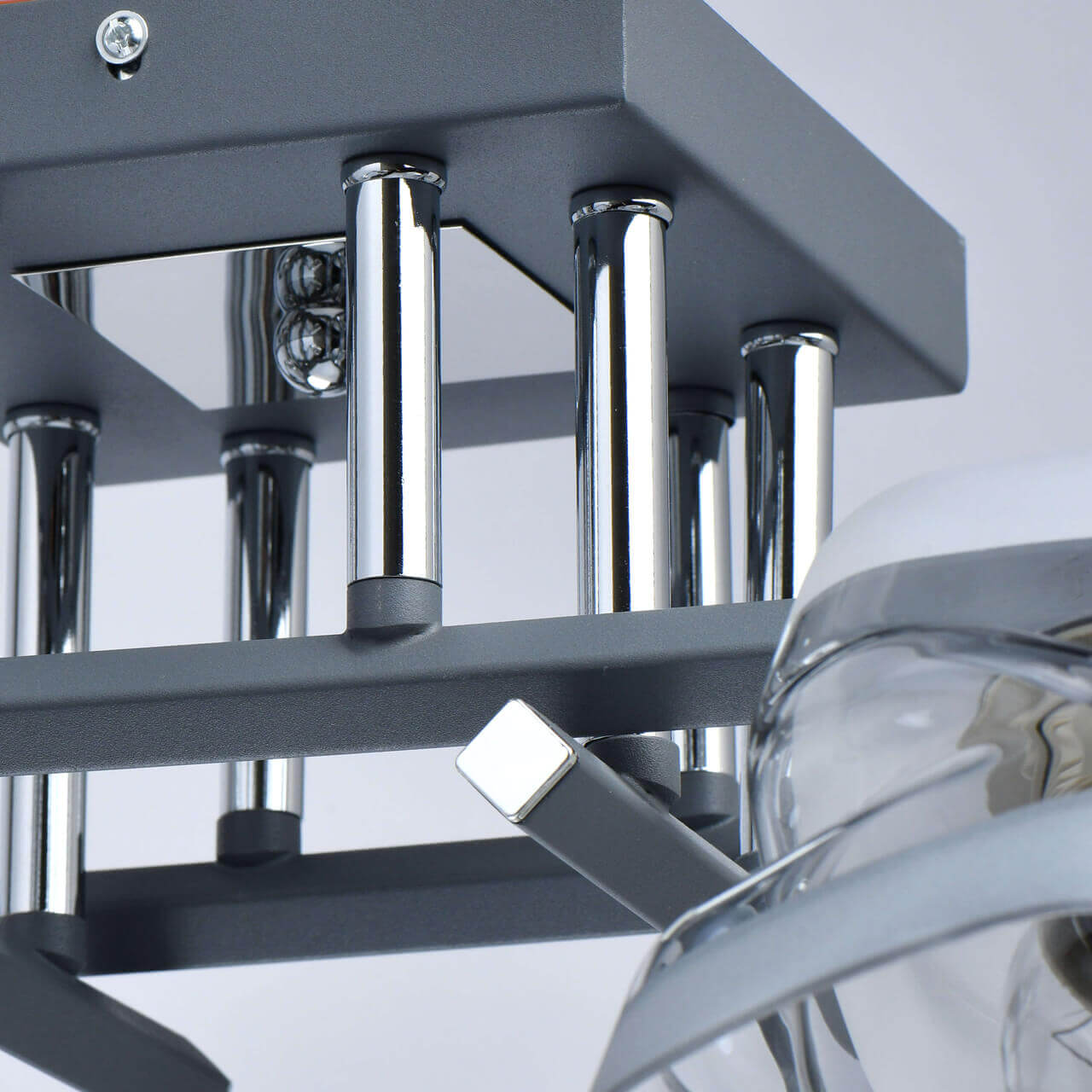 Люстра на штанге DeMarkt 638016008 в Москве