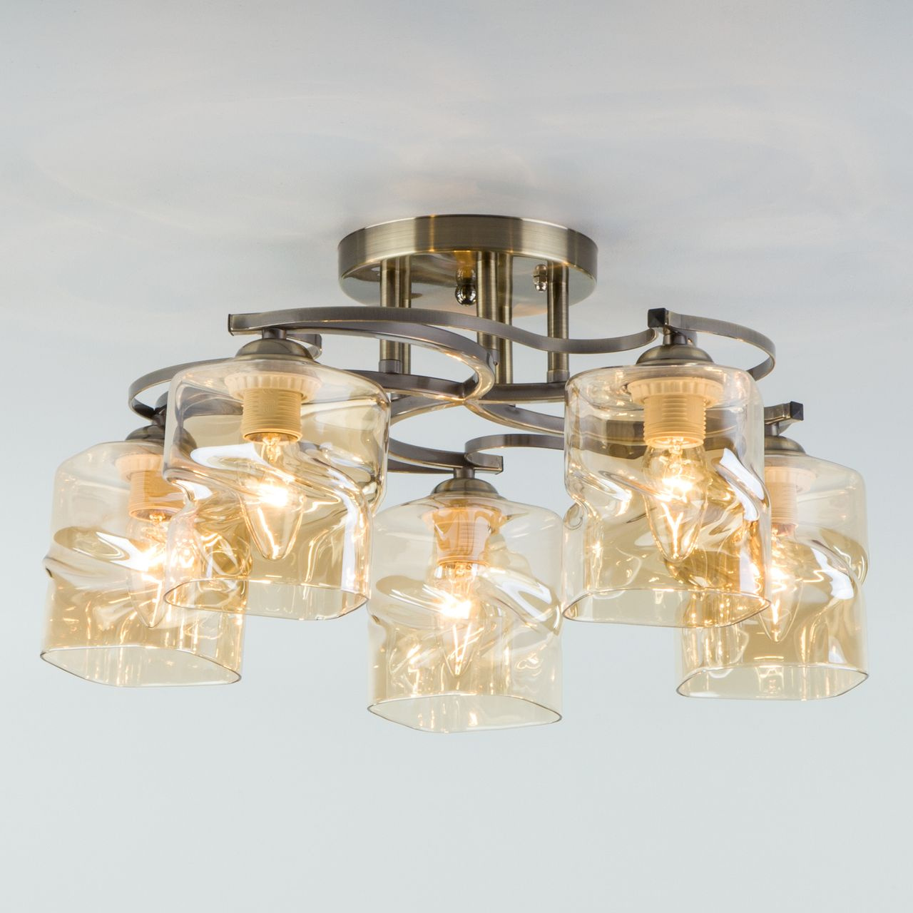 Потолочная люстра Eurosvet Brice 30158/5 античная бронза