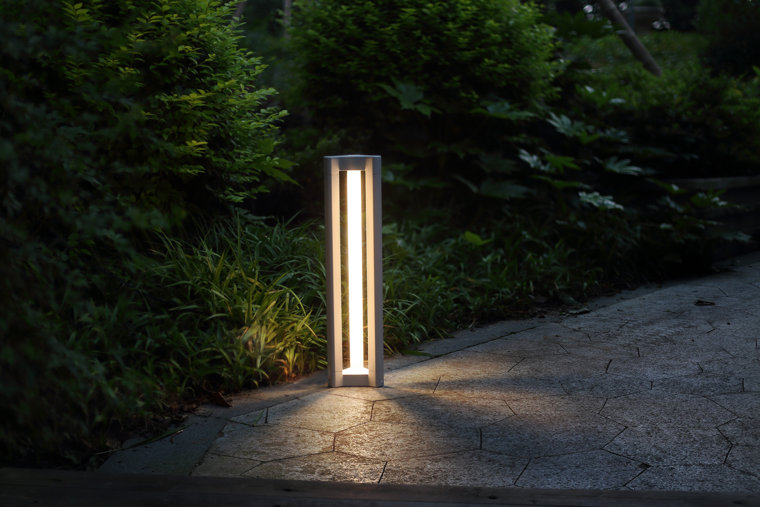 Ландшафтный светильник DesignLed FL-100914-17-GR-WW 007642