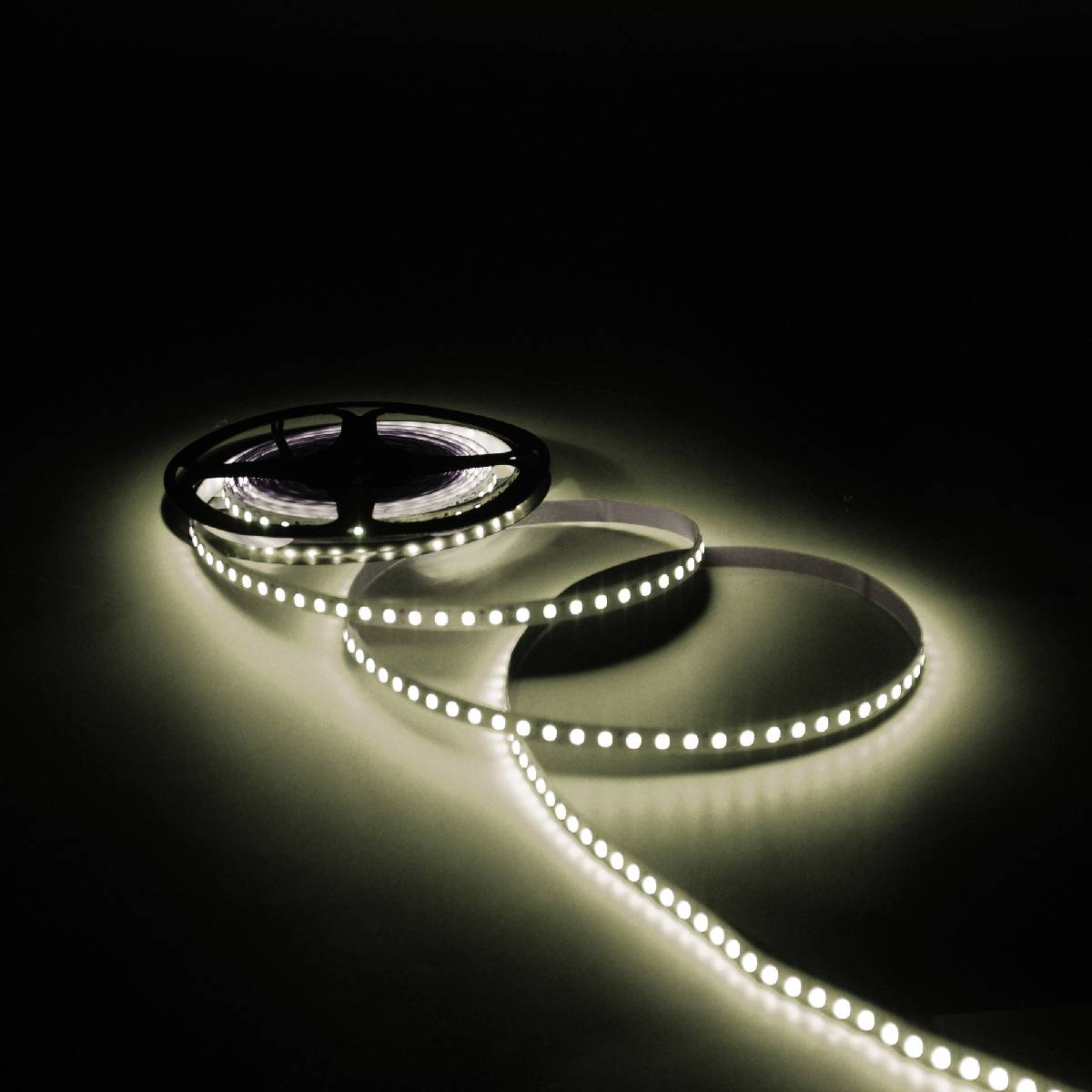 Светодиодная лента Gauss 24В 2835 6,5Вт/м 3000K 5м IP20 312000165