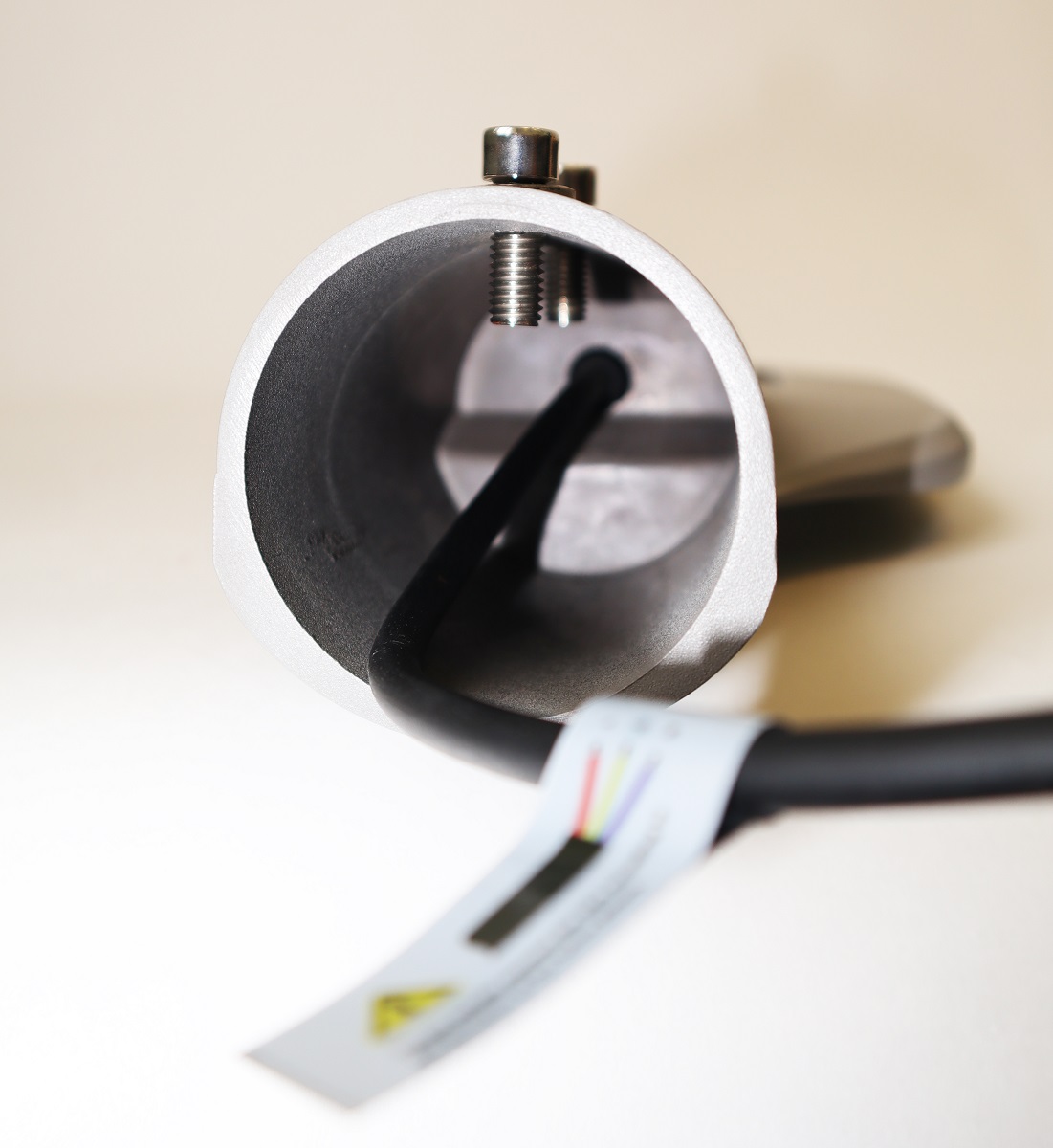 Уличный консольный светильник i-Watt i-15102