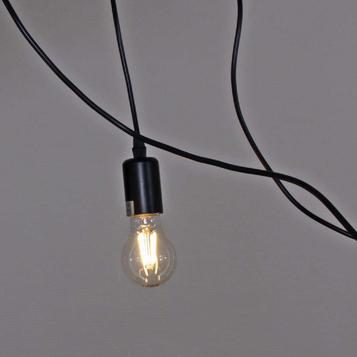 Подвесная люстра Reluce 88845-0.3-12 BK