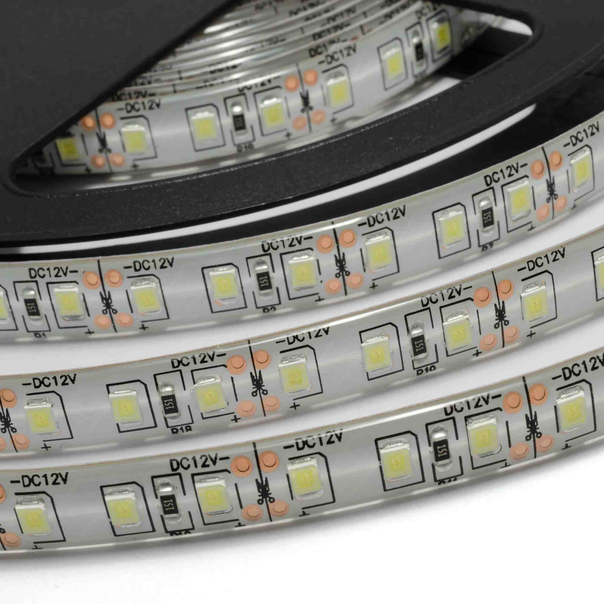 Светодиодная лента Apeyron 12В ЭКО 9,6Вт/м smd2835 120д/м IP65 440Лм/м 5м 6500К LSE-151