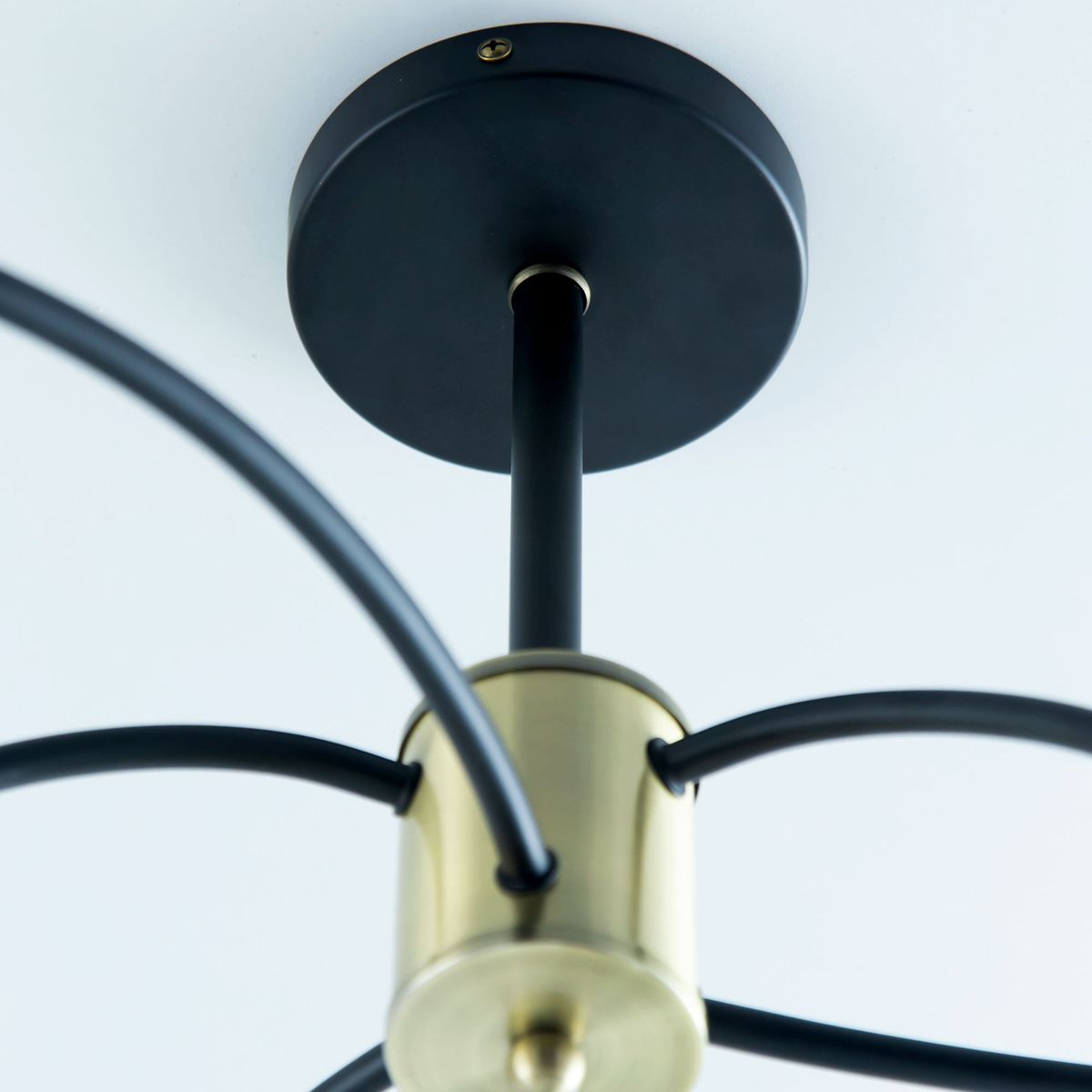 Люстра на штанге Citilux Фабула CL110165