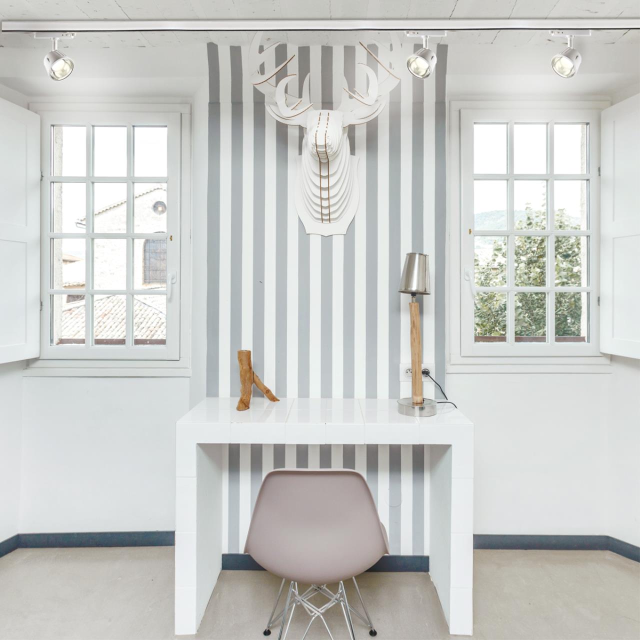 Трековый трехфазный светильник Novotech Knof 358729