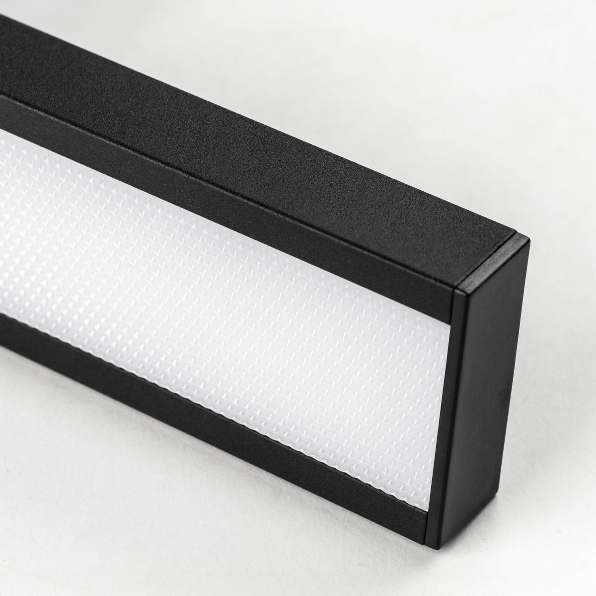 Трековый однофазный светильник Lightstar Due Hermes 270247