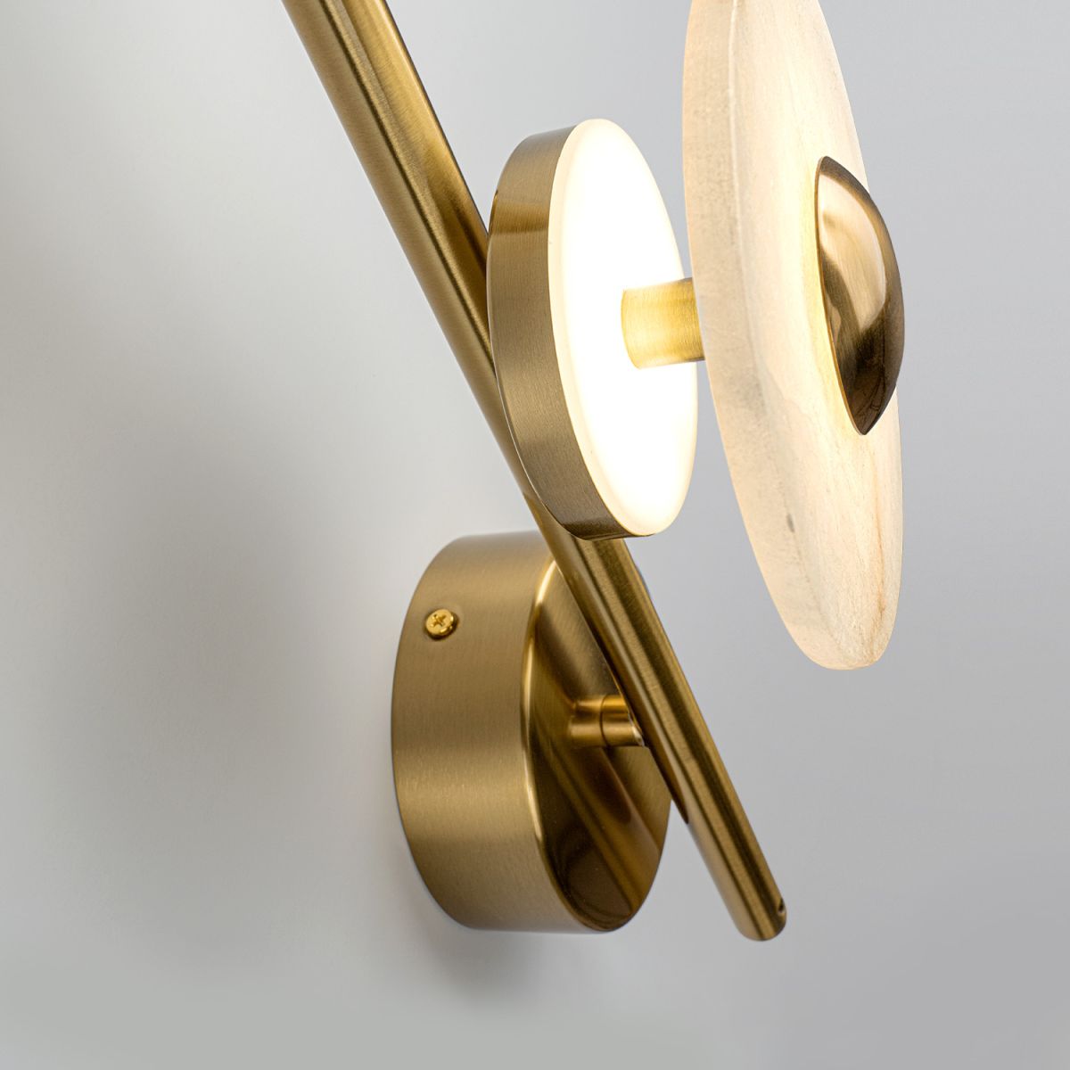 Настенный светильник Modestyle MS.1605.650 BS