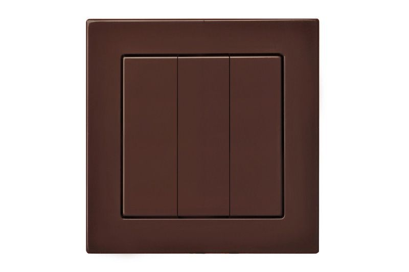 Выключатель трехклавишный Liregus Epsilon 28-134