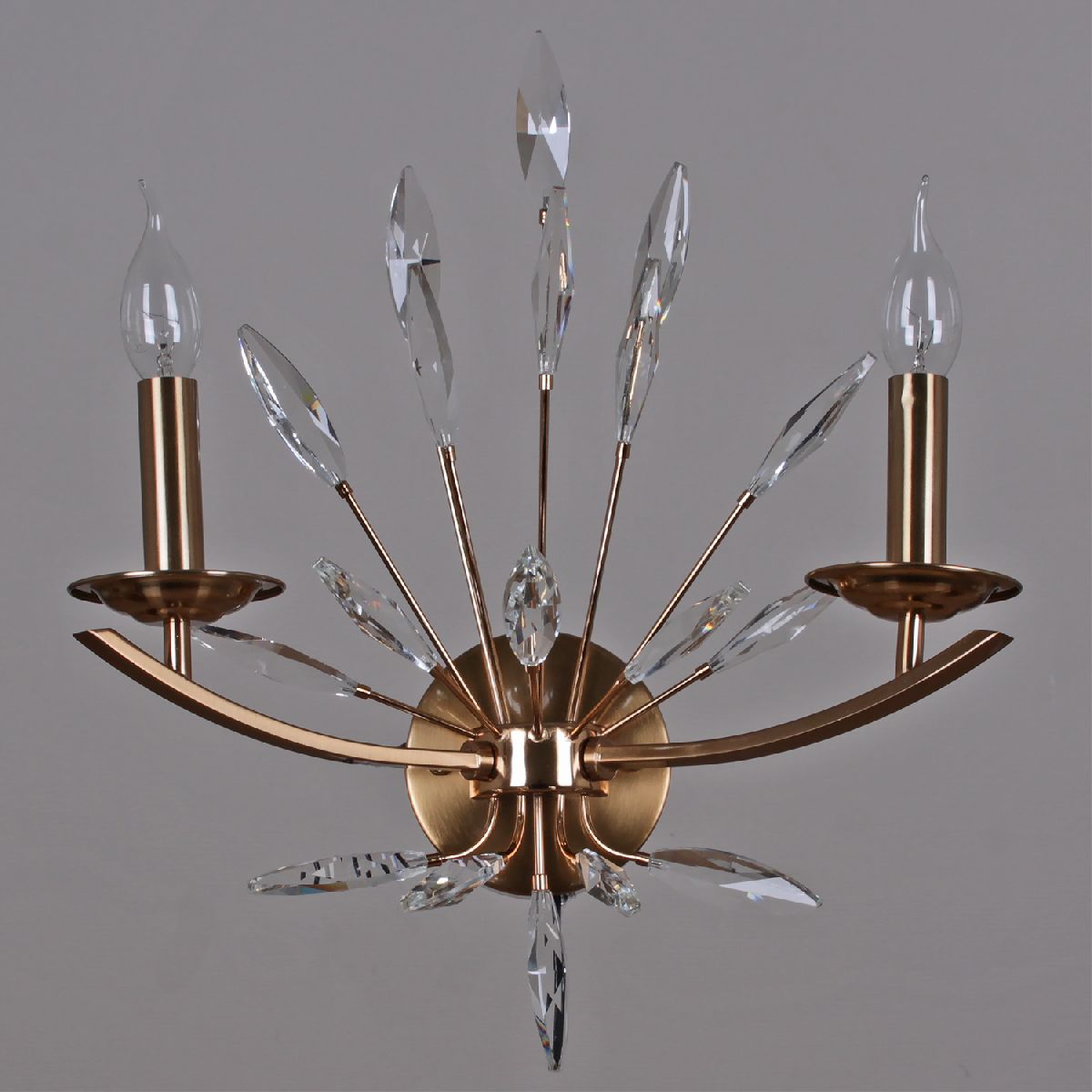 Настенный светильник Illumico IL2307-2WOR-39 GD