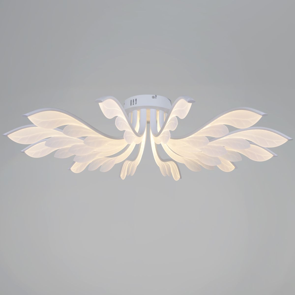 Потолочная люстра Reluce 14390-0.3-12L white