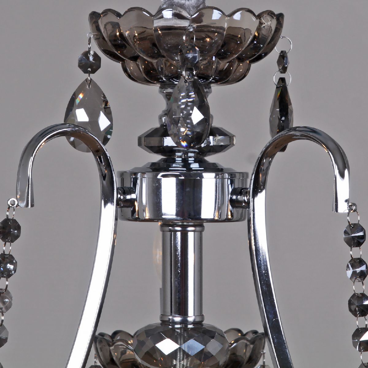 Подвесная люстра Reluce 06933-0.4-03 CR+BK