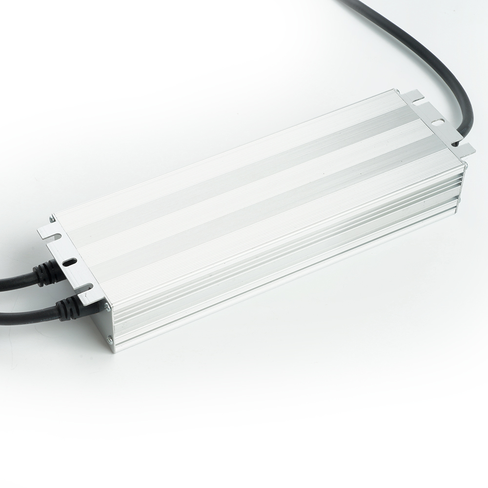 Трансформатор для светодиодной ленты Feron LB007 400В DC24В 16.6А IP67 48744