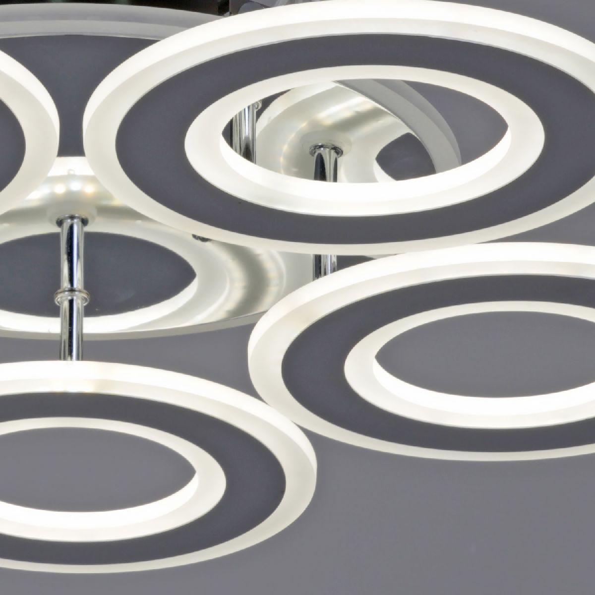 Потолочная люстра Reluce 20535-0.3-5+1 CR