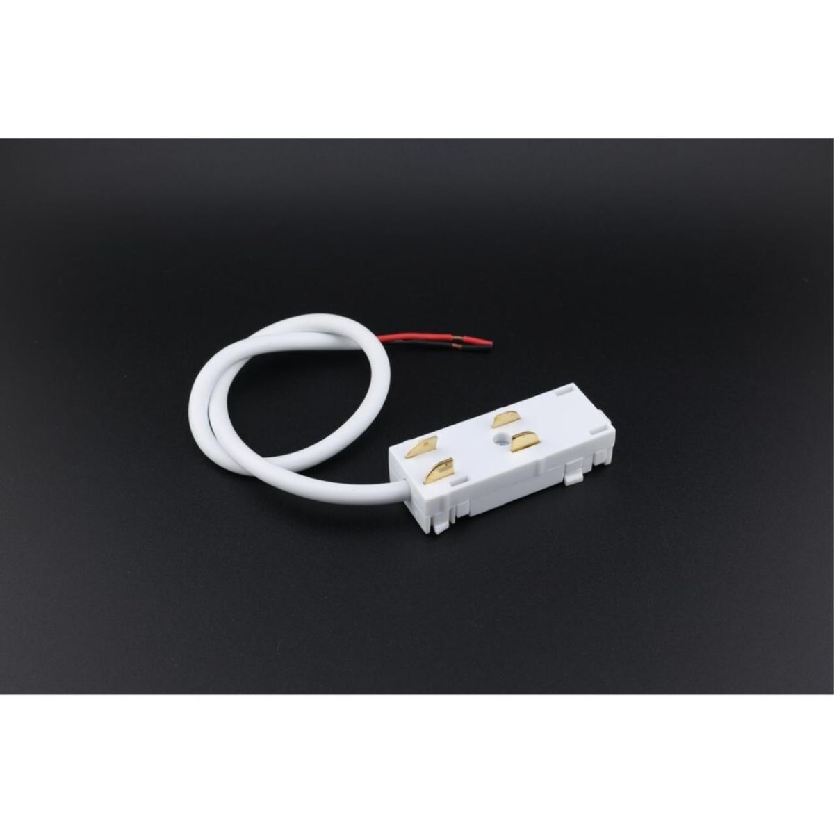 Ввод питания угловой для магнитного шинопровода Aployt Magnetic track 220 APL.0280.10.03