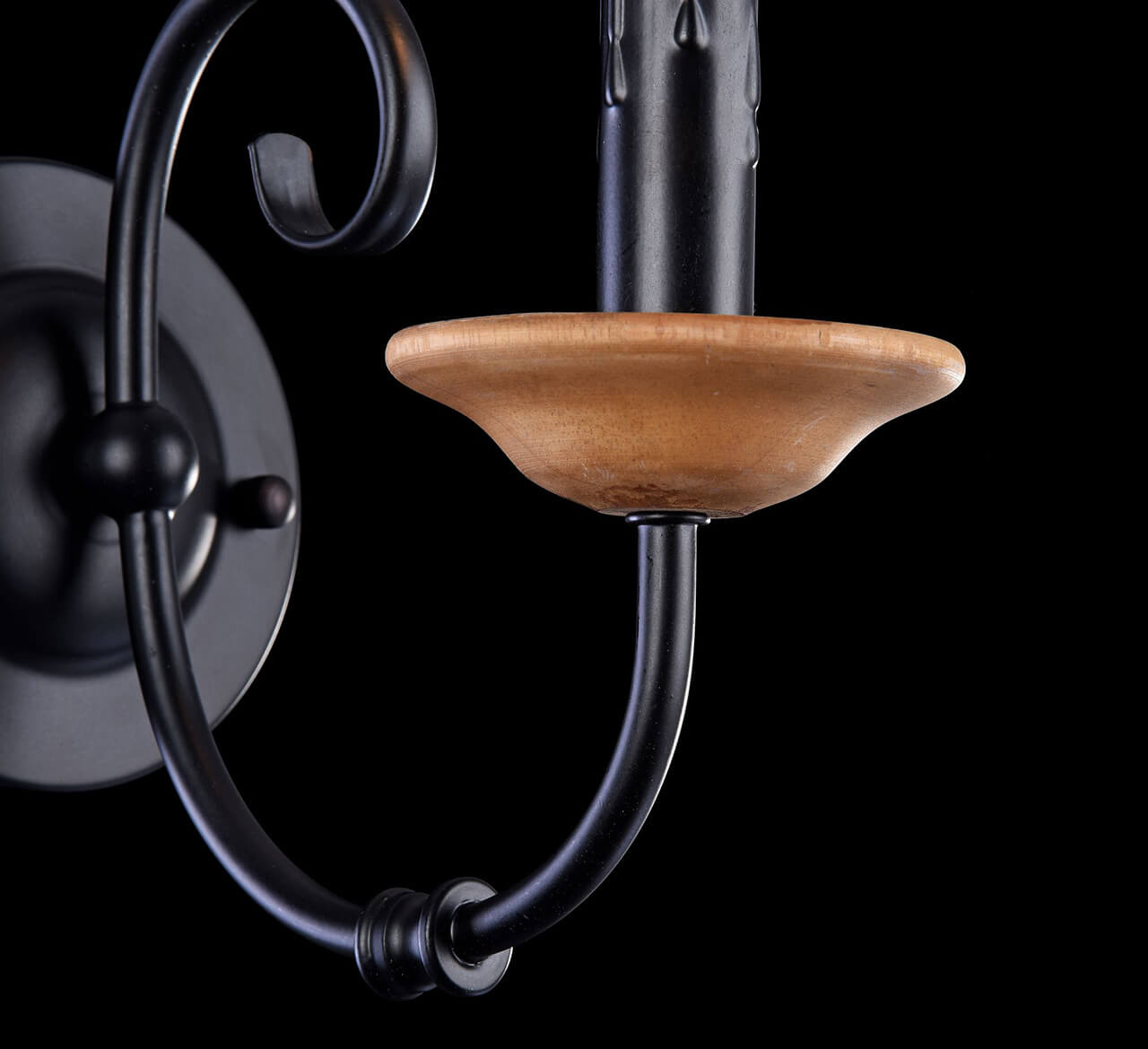 Бра Freya Benigna FR2170-WL-01-BR