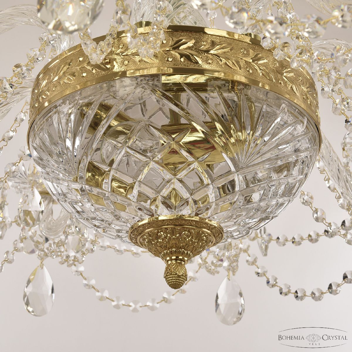 Подвесная люстра Bohemia Ivele Crystal 1451/8/160/250 G