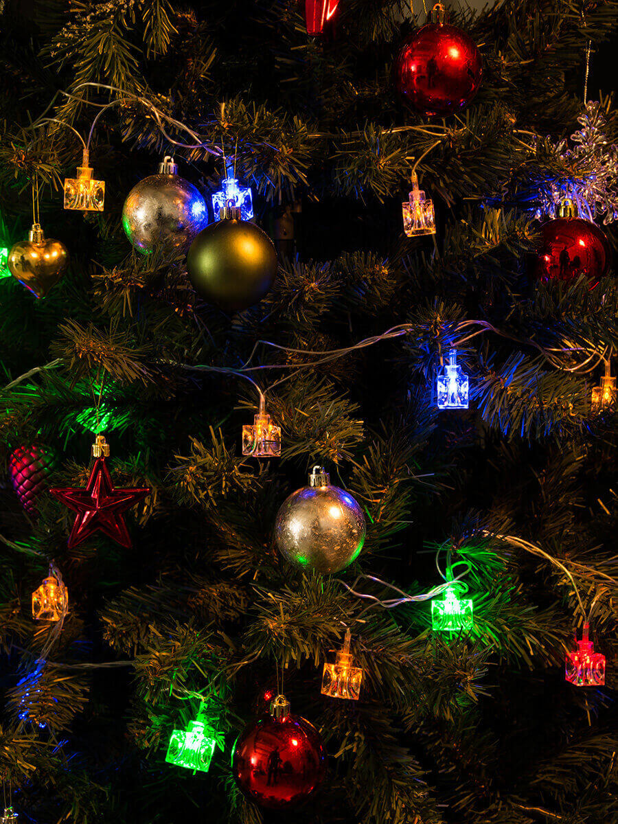 Светодиодная гирлянда (07918) Uniel Кубики 220V разноцветный ULD-S0280-020/DTA MULTI IP20 CUBES