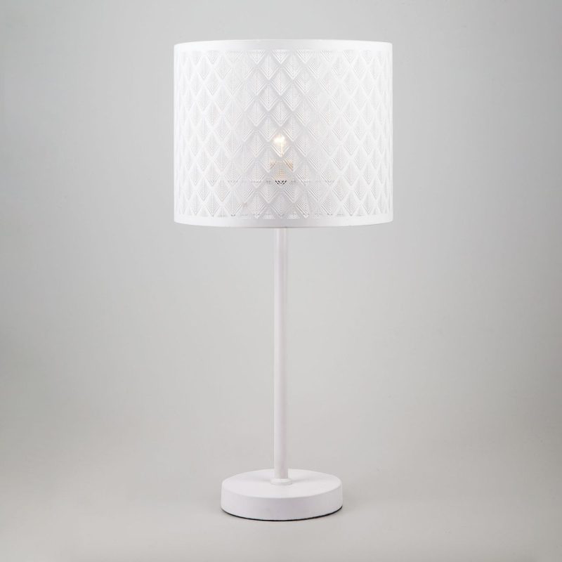 Настольная лампа Eurosvet Snowy 01018/1 белый