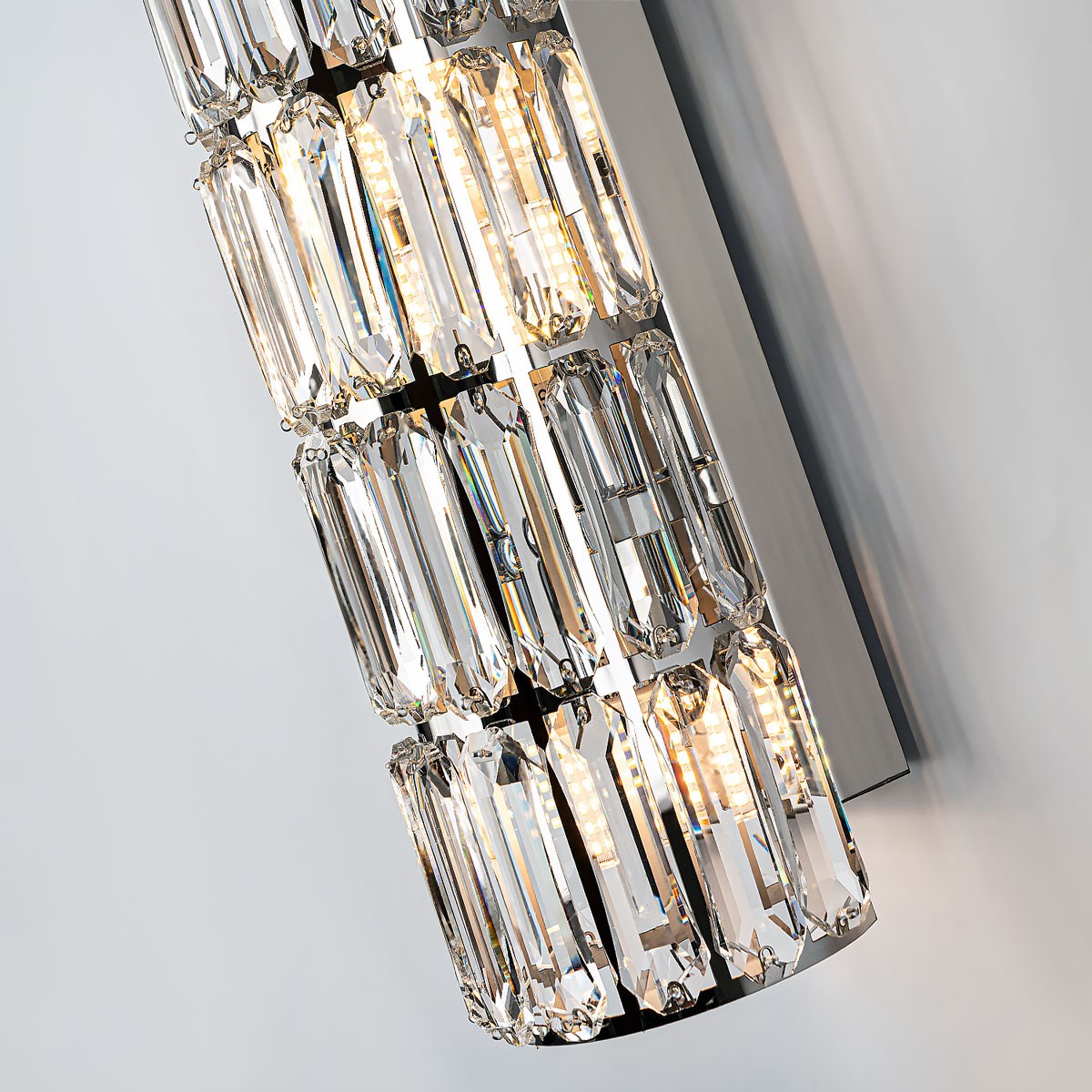 Настенный светильник Modelux ML.549.04 CR