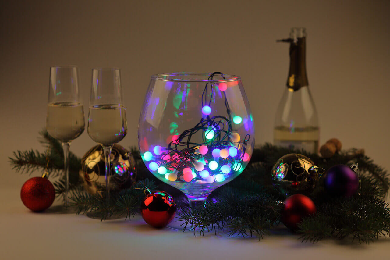 Гирлянда шарики 220V мультиколор ЭРА ENIN - 18BM Б0047968