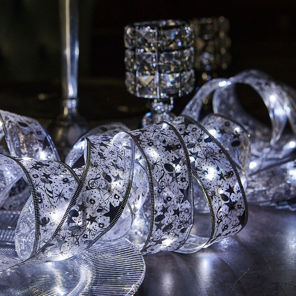 Гирлянда Uniel ULD-S1000-100/SCB/3AA WHITE IP20 RIBBON UL-00010901