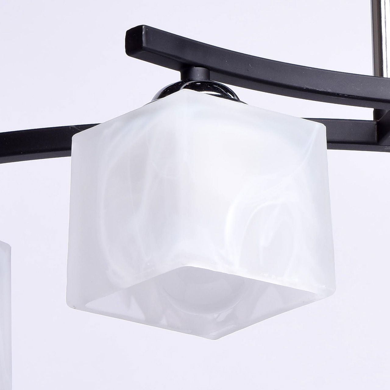 Потолочная люстра De Markt City Тетро 4 673011004