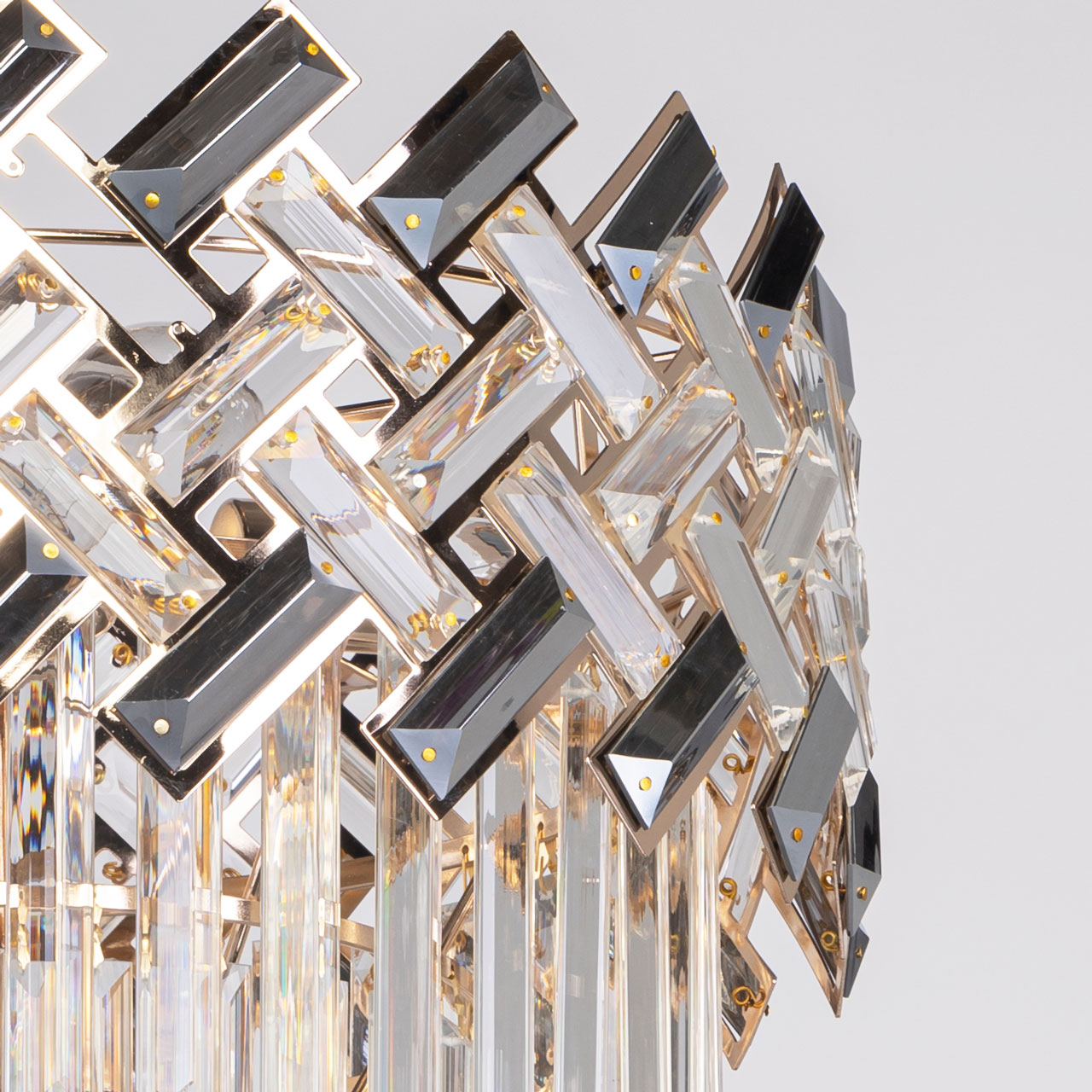 Подвесная люстра De Markt Бриз 111016206 в Москве