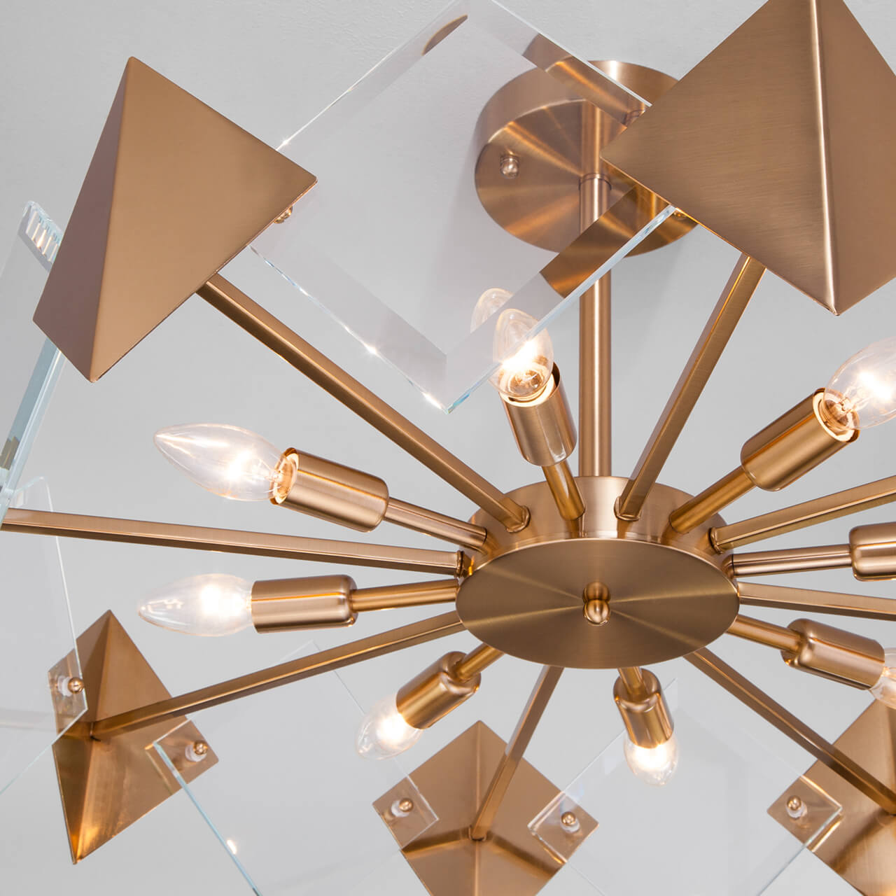 Потолочный светильник Eurosvet Origami 60121/8 латунь Smart