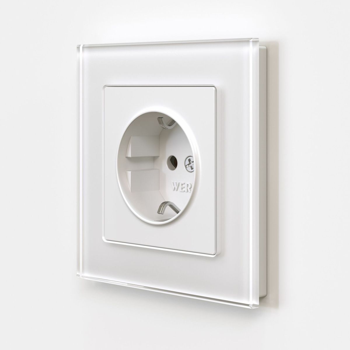 Розетка с заземлением и шторками Werkel 4690389184734 W1171161
