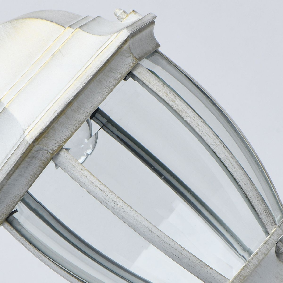 Уличный подвесной светильник De Markt Фабур 804010801 УЦ