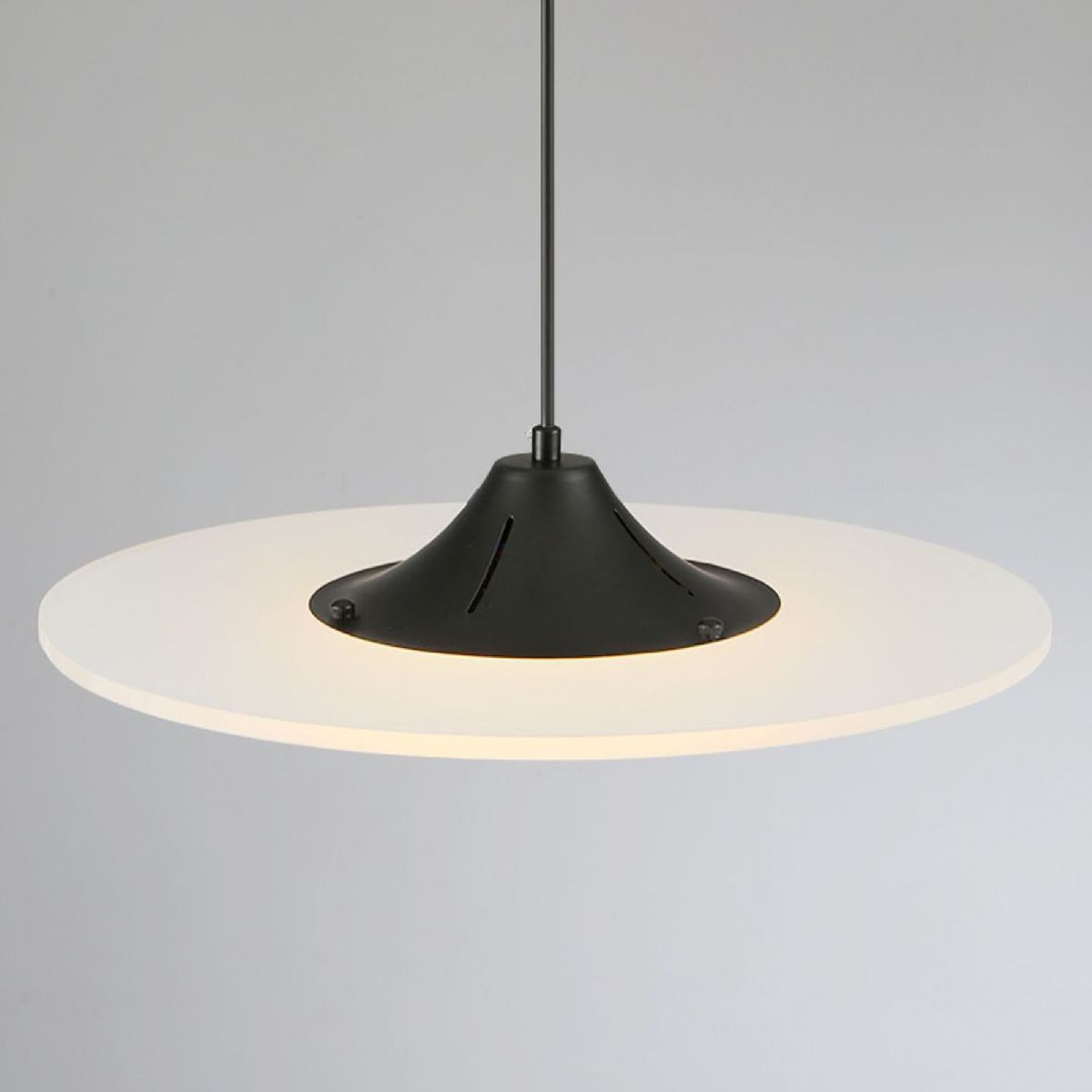 Подвесной светильник Lightera Tekapo LE127L-40B