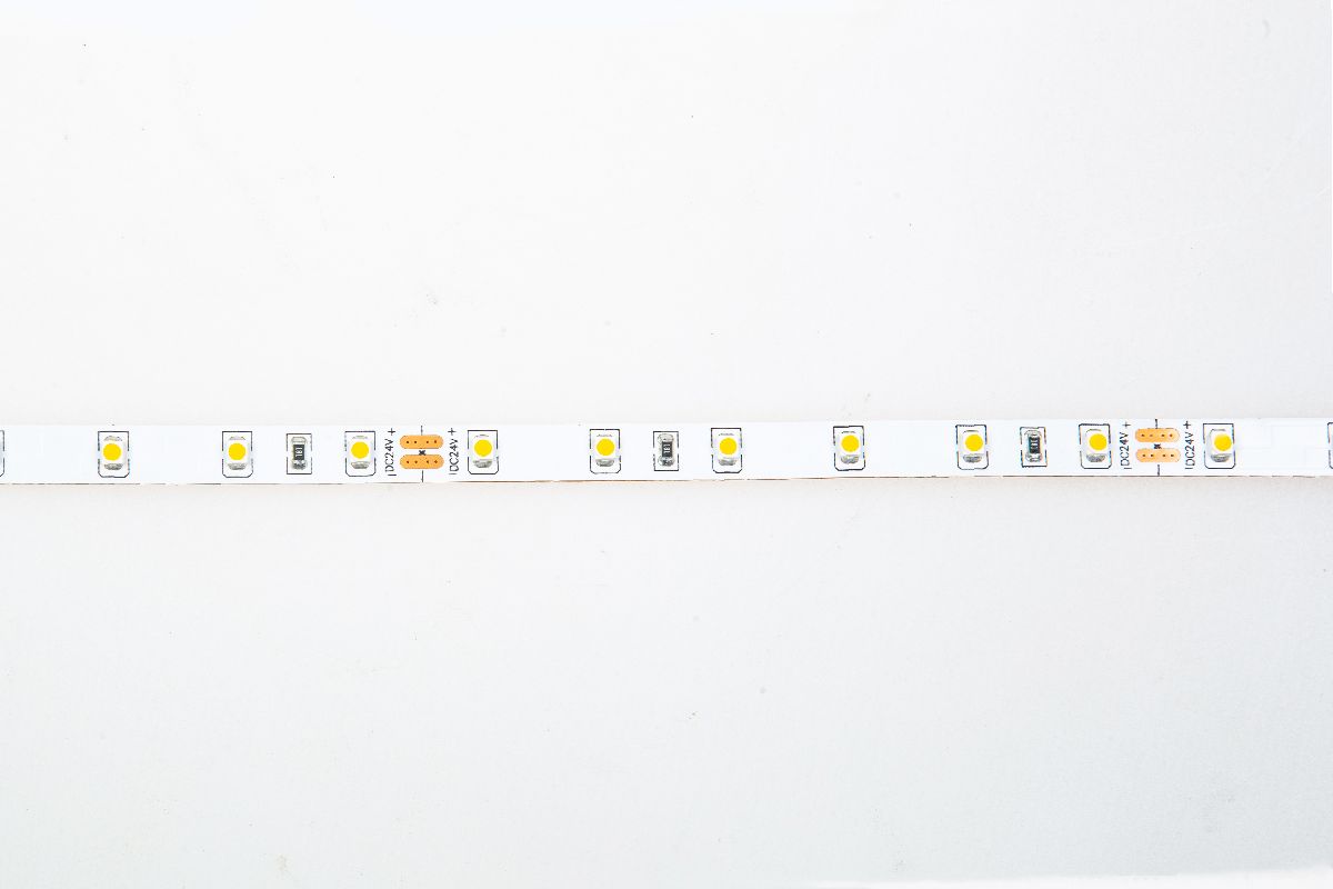 Светодиодная лента Donel 24В 4,8Вт/м 3000K 5м IP20 DN18321WWRA95