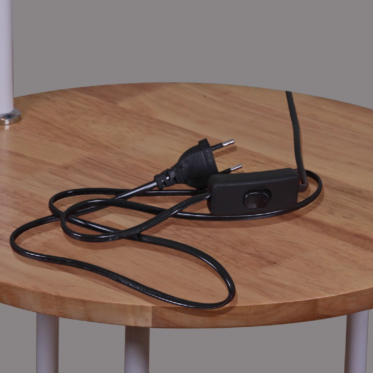 Торшер Reluce 02226-0.6-01 WH