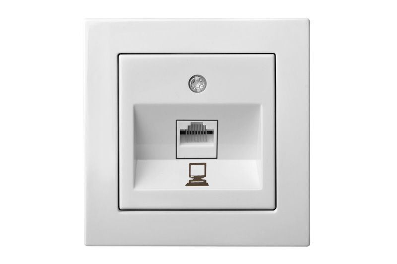 Розетка компьютерная одинарная (RJ45) Liregus Epsilon 28-032