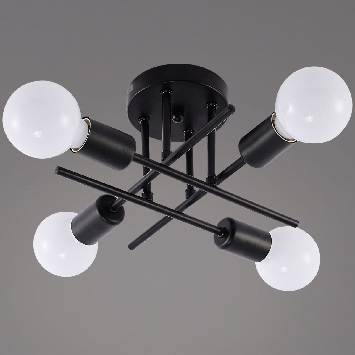 Потолочная люстра Reluce 01734-0.3-04 BK