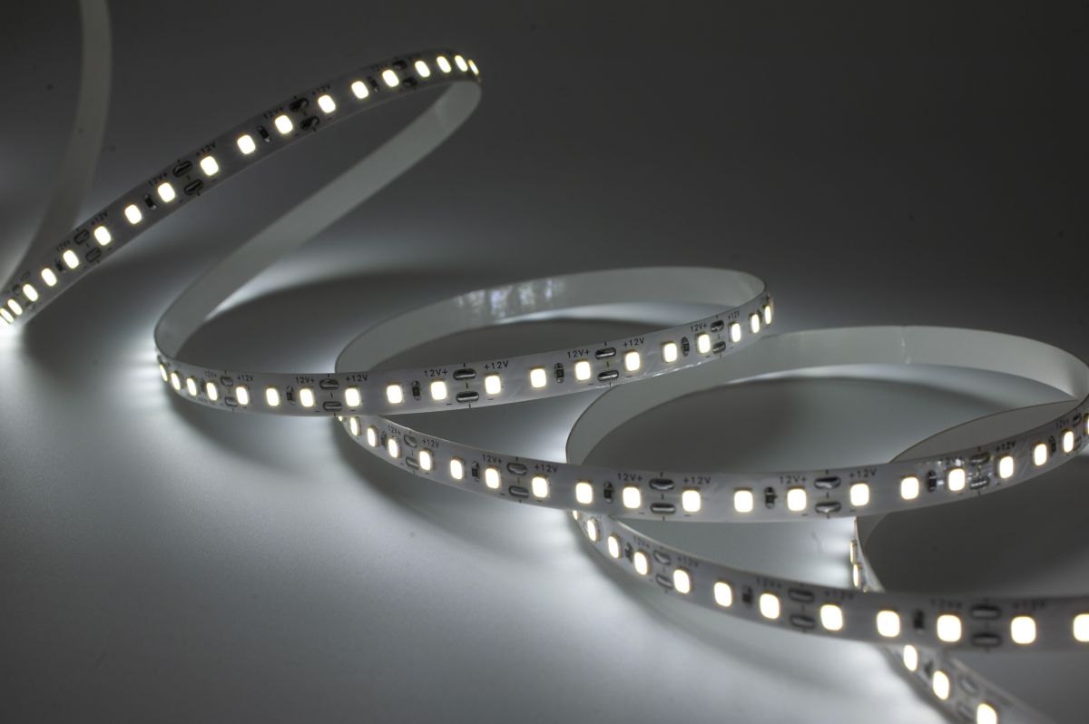 Светодиодная лента LEDS POWER 2835 120/м (10Вт/м) 12В холодная 008622