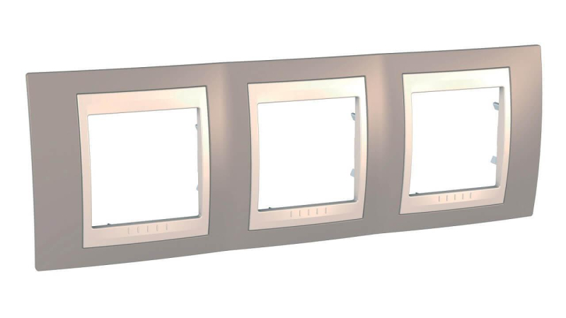 Рамка 3-постовая Schneider Electric Unica Хамелеон MGU6.006.574