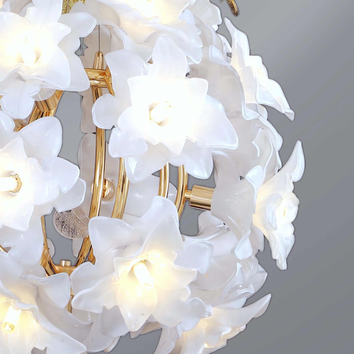 Подвесная люстра Alfa Light F0124-24