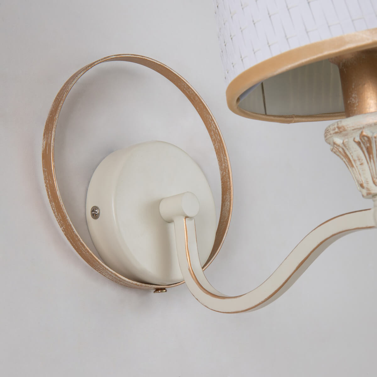 Настенный светильник Favourite Charlotte 2695-1W