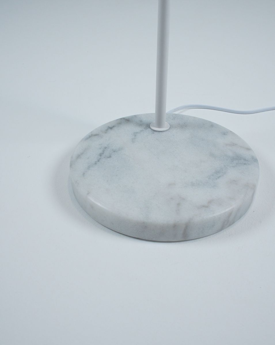 Торшер Moderli Omaha V11593-1F