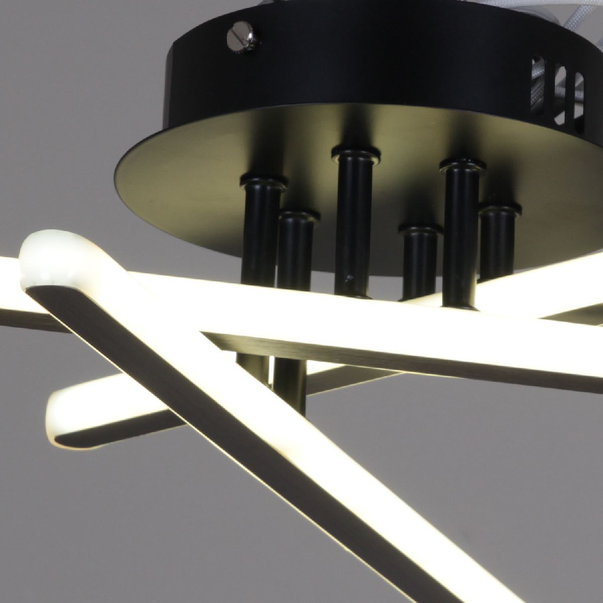 Потолочная люстра Reluce 08855-3.3-03C BK+GY