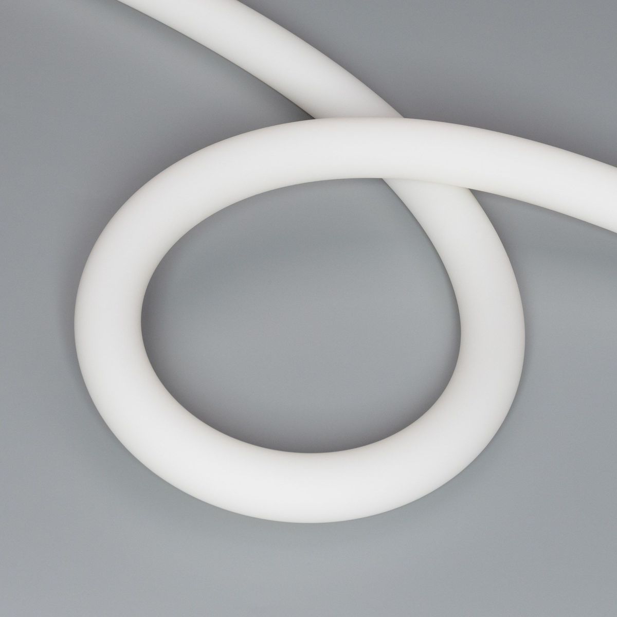 Светодиодная герметичная лента Arlight MOONLIGHT-TOP-A336-D30mm 24V Day4000 (14.4 W/m, IP65, 5m, wire x1) 050486