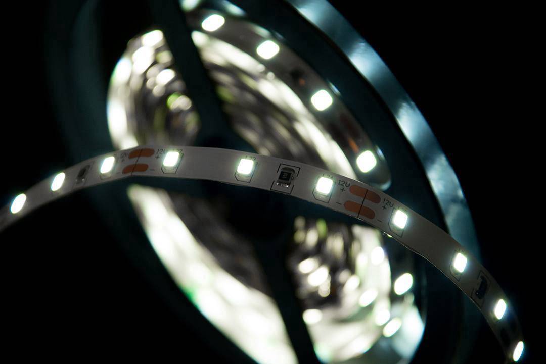 Светодиодная лента SWG SWG260-12-4.8-W 001472