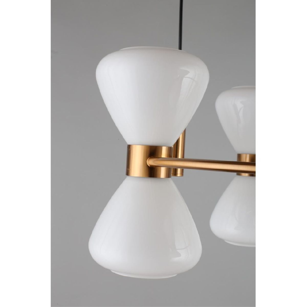 Подвесная люстра Omnilux Trevasco OML-59603-08